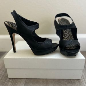 EUC Via Spiga Black Leateher Heels